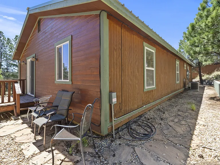 307 Heath Dr #1 — Photo 11