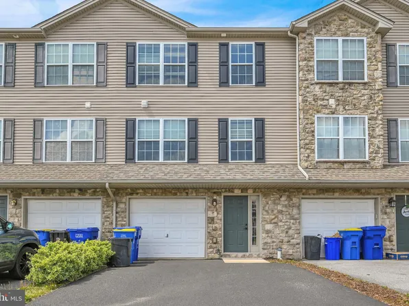 835 Rachel Dr, York, PA 17404