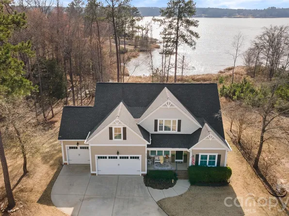 9465 Tradewinds Ct, Lancaster, SC 29720