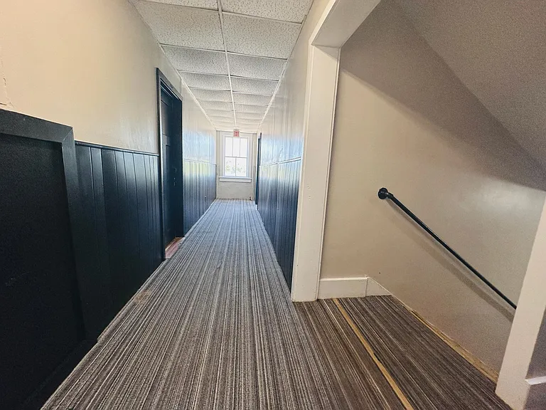101 E Benton St #1 — Photo 4