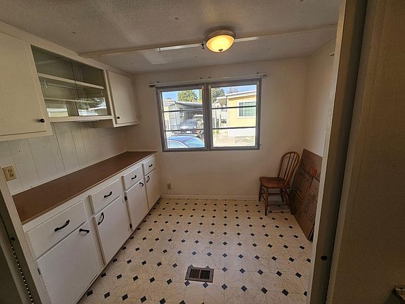 5th image of 9060 Auburn Folsom Rd #9