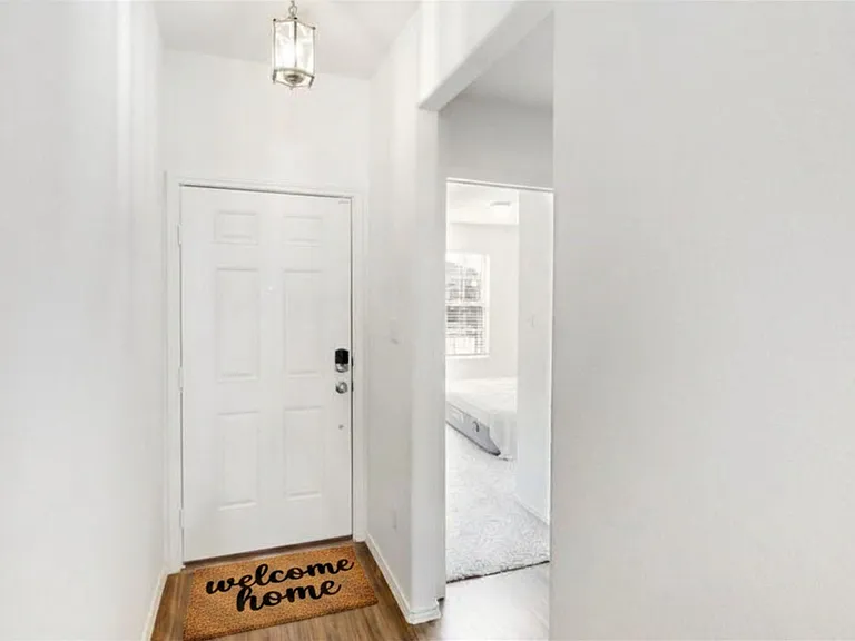 21416 Bird Wing Dr — Photo 10