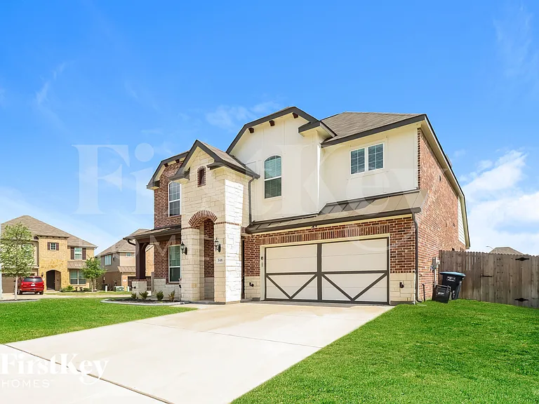 548 Pheasant Hill Ln — Photo 2