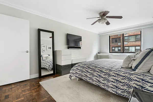 Sold by Compass | media 15