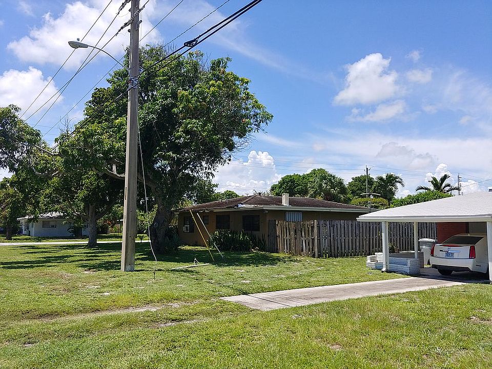 1st image of 1131 NE 2nd St