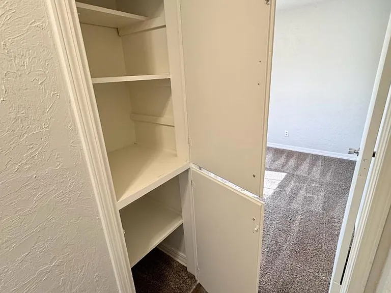 1812 Brighton Ave — Photo 23