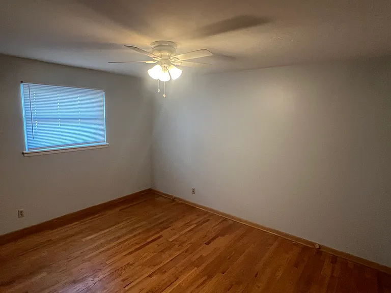 30911 Roosevelt Rd — Photo 9