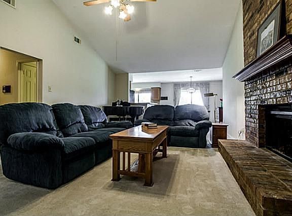 4th image of 4025 18th St