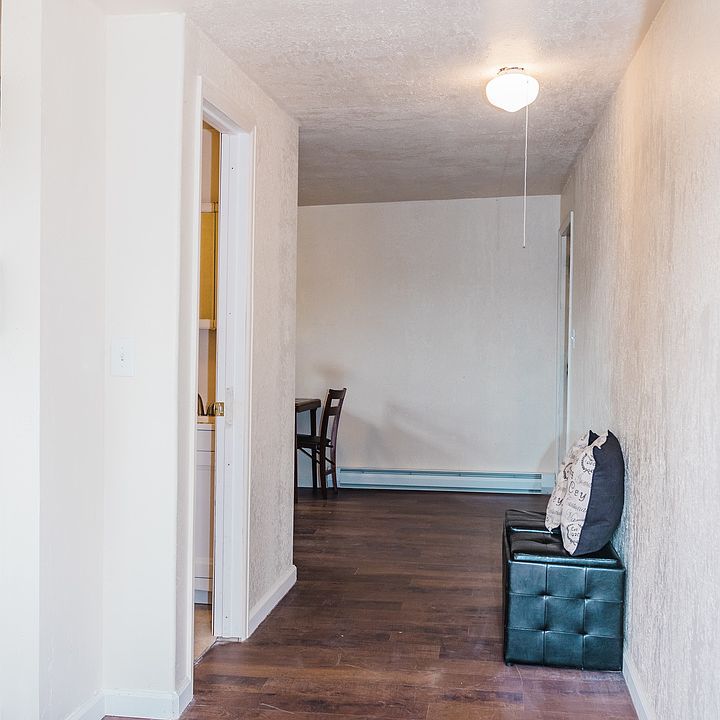 1st image of 333 North Ave Suite 13