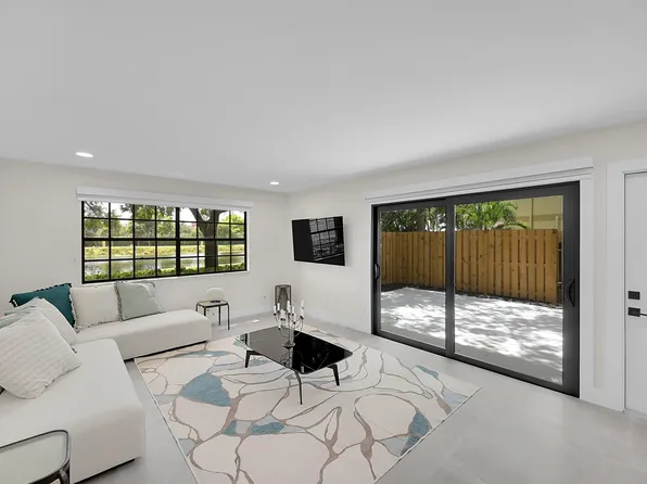 2936 SW 22nd Circle #11b, Delray Beach, FL 33445