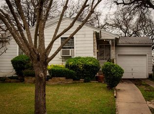 2540 Burton Ave, Fort Worth, TX 76105