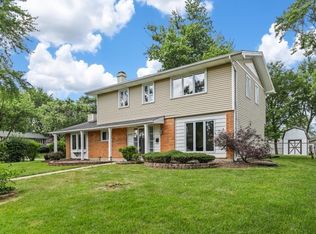 2000 Carleton Rd, Hoffman Estates, IL 60169