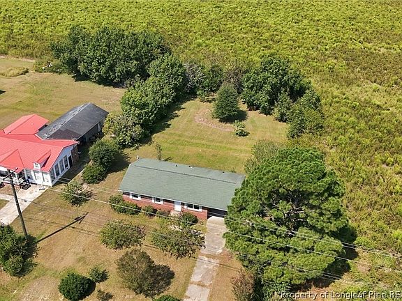 4th image of 2376 S Robeson Rd