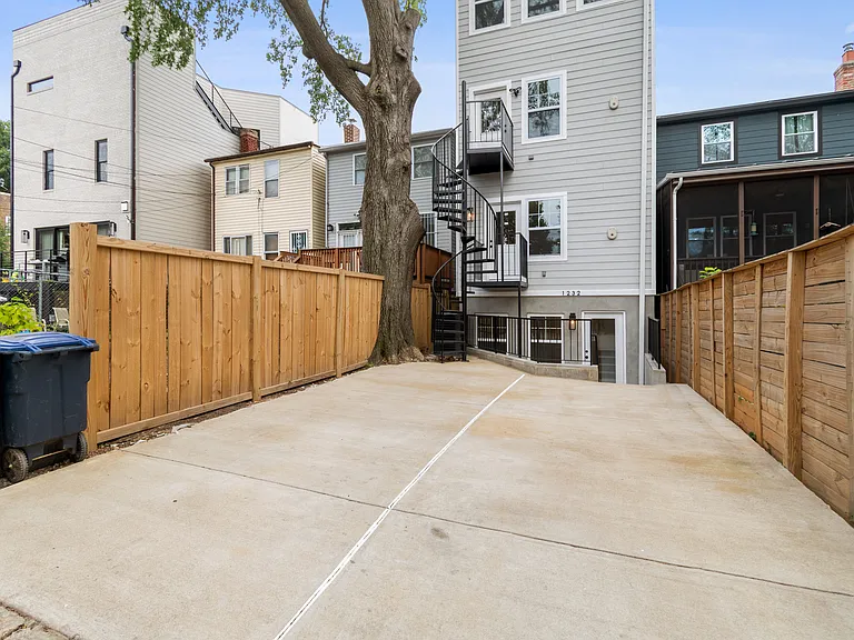 1232 Trinidad Ave NE #1 — Photo 10