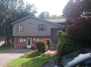 15 Parkside Dr, Jamaica Plain, MA 02130