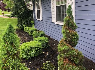 109 Crestwood Dr, Parkersburg, WV 26104