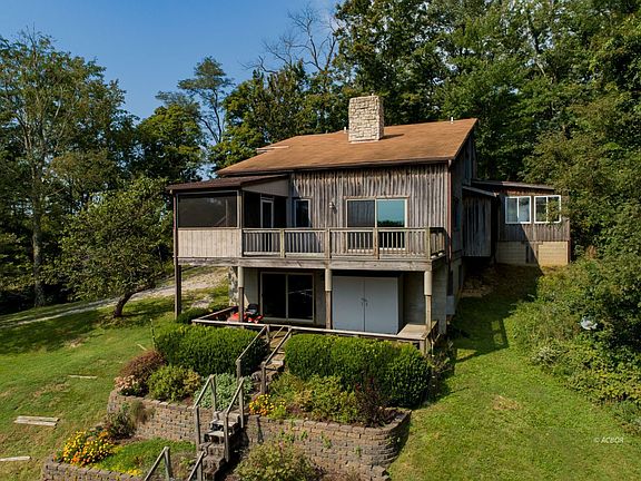 2nd image of 11777 Peach Ridge Rd