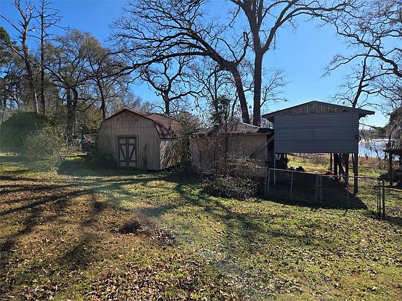 4th image of 1188 Sportsman Dr