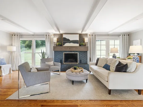 835 Brentview Dr, Nashville, TN 37220