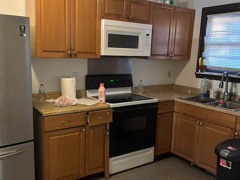 510 N Highland Ave — Photo 8
