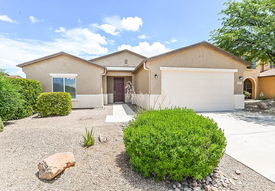 6871 S Martlet Dr