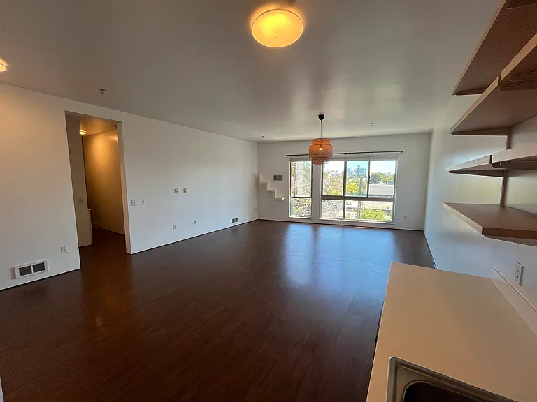 1201 Pine St #463 — Photo 22