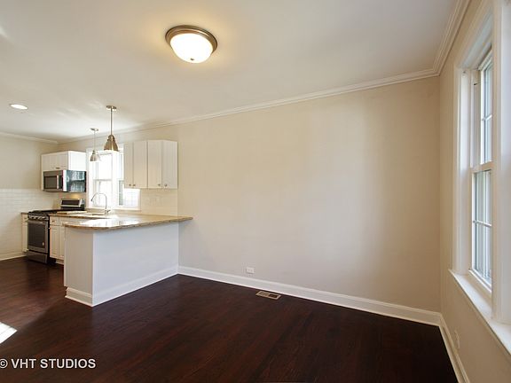 5th image of 5645 N Canfield Ave