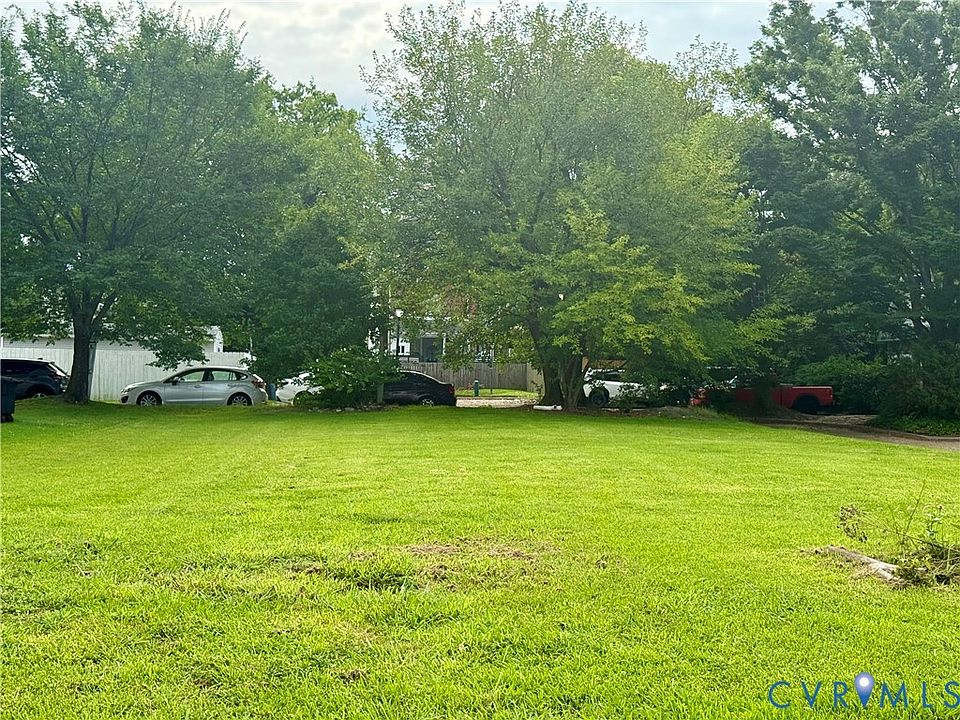 1st image of 311 Dinwiddie St