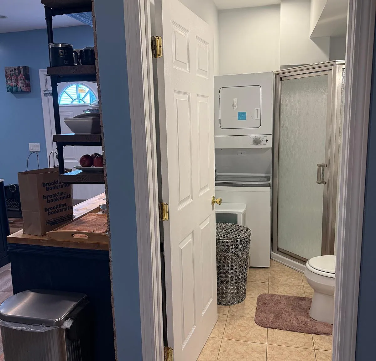 2 bed, 850 sqft, $2,820 — Photo 3