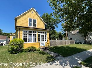 718 University Ave, Grand Forks, ND 58203