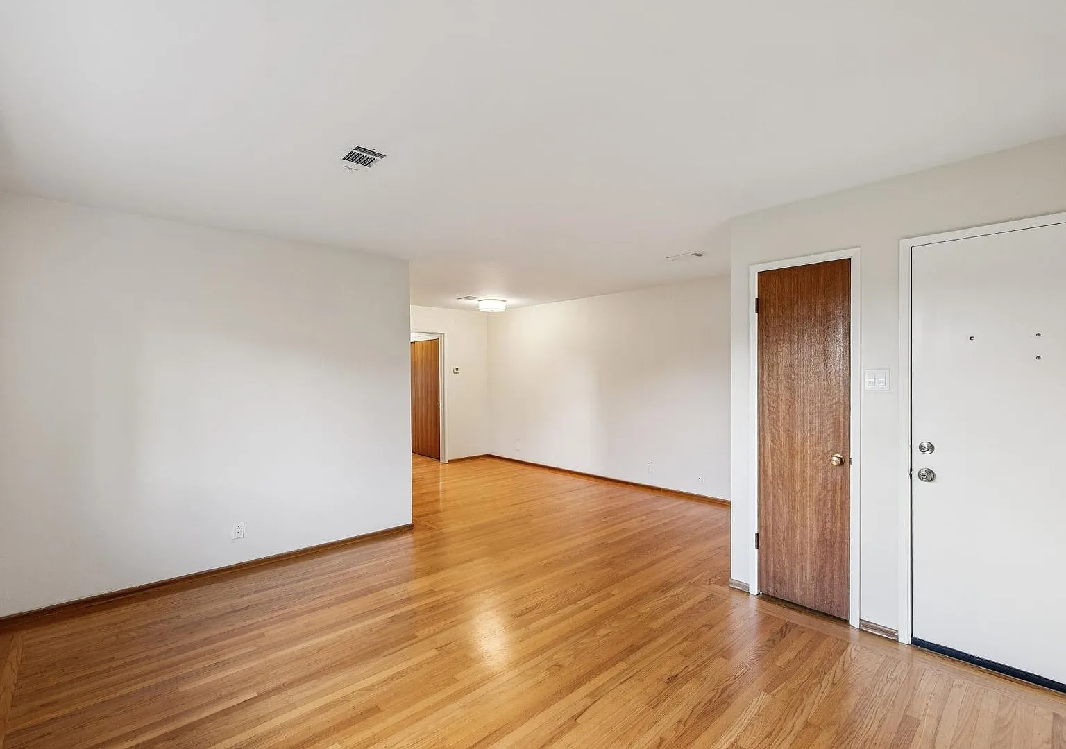 Roble 785' — Photo 4