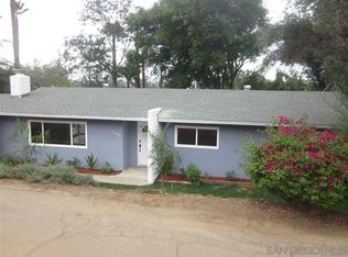 1190 Robertson Dr, Escondido, CA 92025