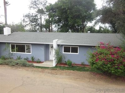 1190 Robertson Dr, Escondido, CA, 92025