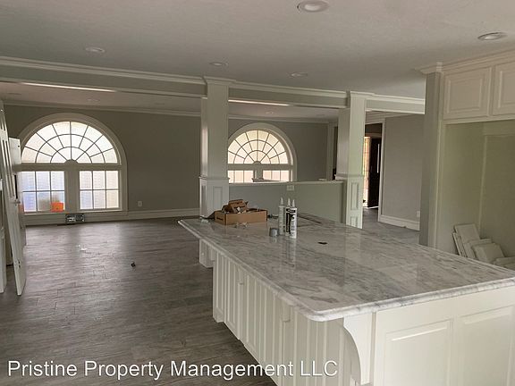 5th image of 236 Hillshore Cir