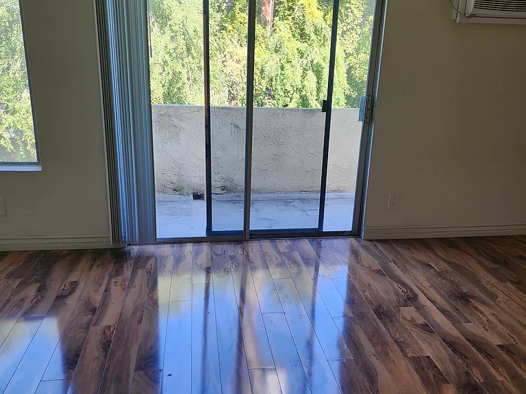 3840 Inglewood Blvd #16 — Photo 4