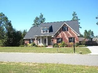 25 Chapel Hill Blvd, Hattiesburg, MS 39402