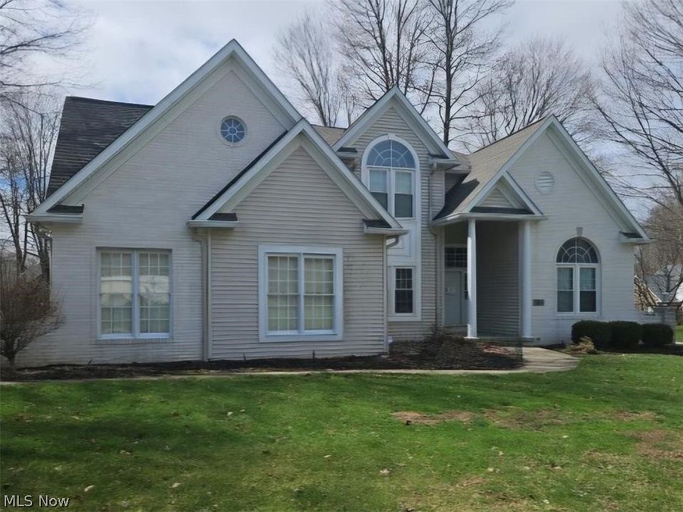 1st image of 2674 High Hampton Trl