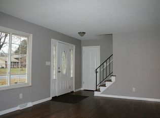 9589 Circle Dr S, Pickerington, OH 43147