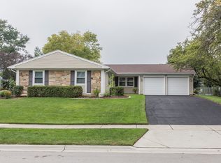 1429 Yorkshire Ln, Schaumburg, IL 60194