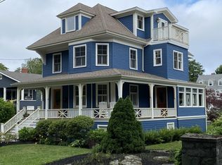 15 Ocean View Rd, Cape Elizabeth, ME 04107