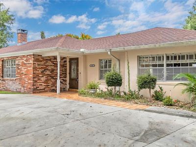 1325 N Lake Otis Dr, Winter Haven, FL, 33880