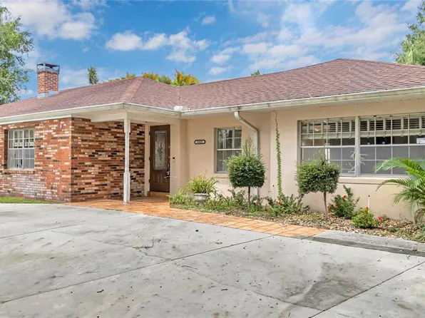 1325 N Lake Otis Dr, Winter Haven, FL 33880