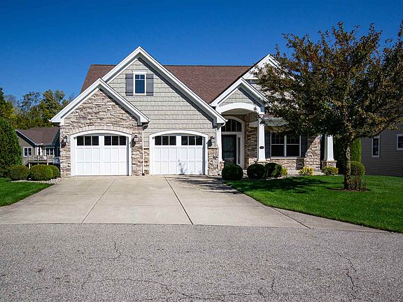 2nd image of 618 Auston Ct