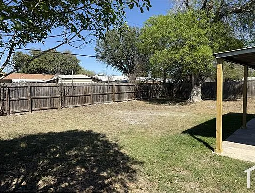 4503 Tropical Dr — Photo 16