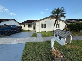 1040 NW 127th Pl, Miami, FL 33182