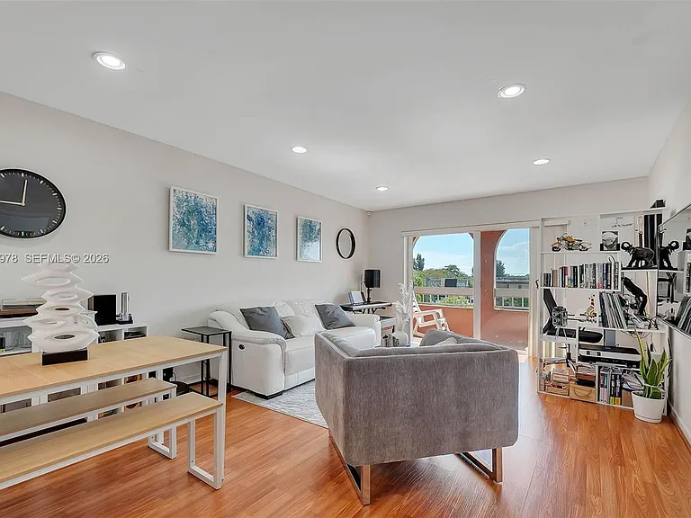 7701 Camino Real #A-416 — Photo 2
