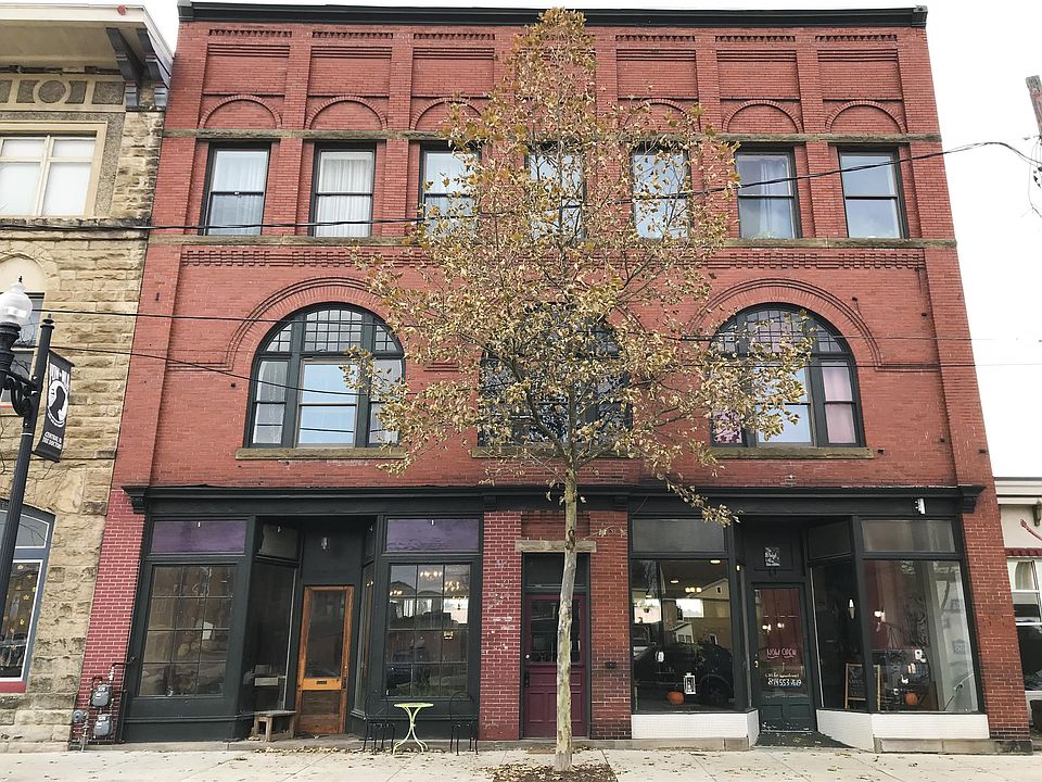 1st image of 7 N Front St
