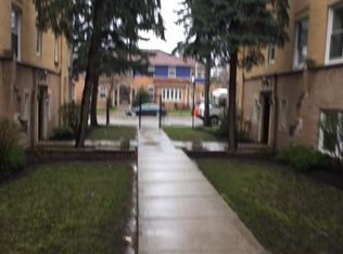 3921 W Addison St APT 3B, Chicago, IL 60618