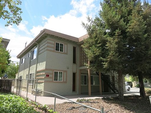 1st image of 1588 Blossom Hill Rd APT 3