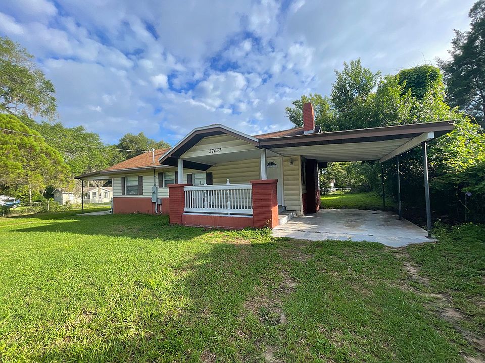 1st image of 37437 Beauchamp Ave